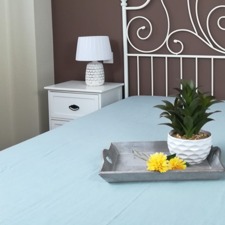 Fitted Sheet Linen Atlanta Slate Showing Tray