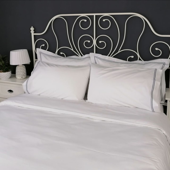 Duvet Cover Egyptian Cotton 200 Thread Count Percale Porto Blue trim